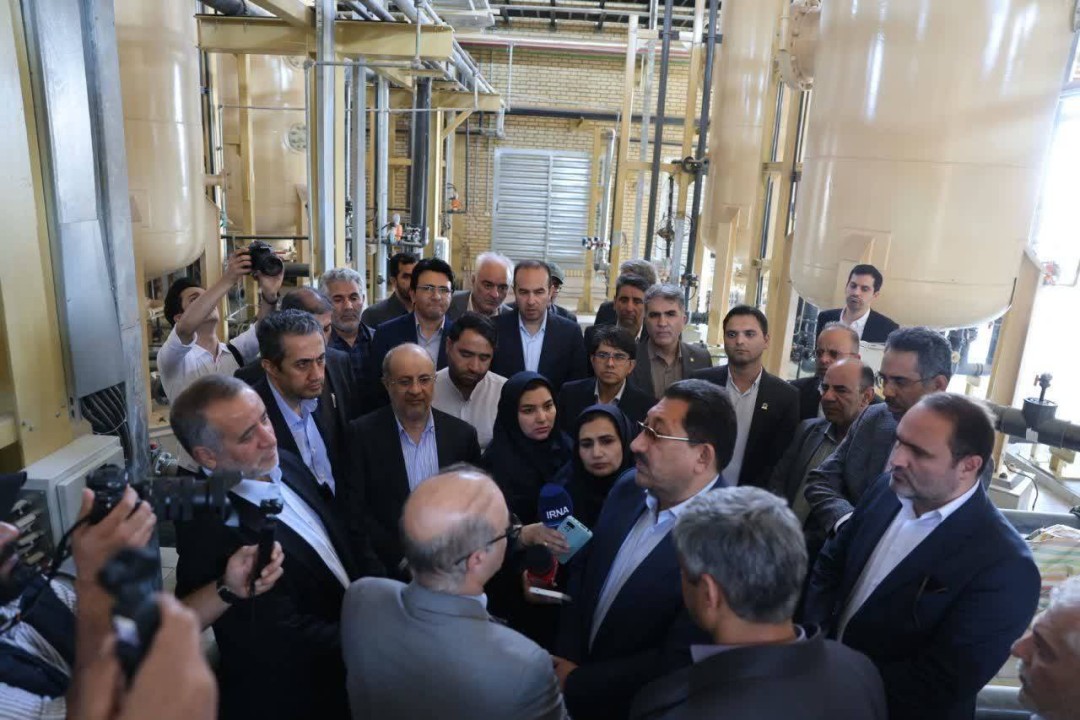 بازدید وزیر صمت از نیروگاه زغالسوز طبس بازدید وزیر صمت از نیروگاه زغالسوز طبس